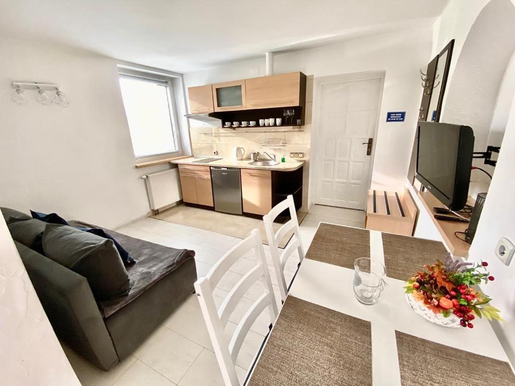 Skalny Apartamenty, Pokoje Ogrodzieniec Ngoại thất bức ảnh